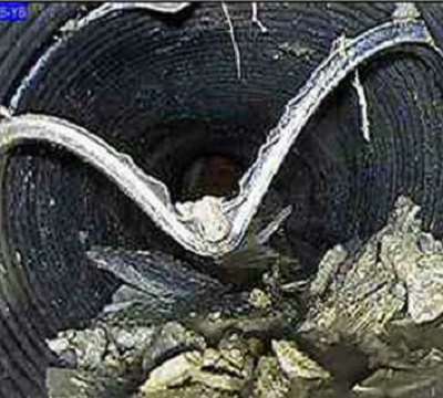 泸定排水管道变形塌陷的非开挖修复方法